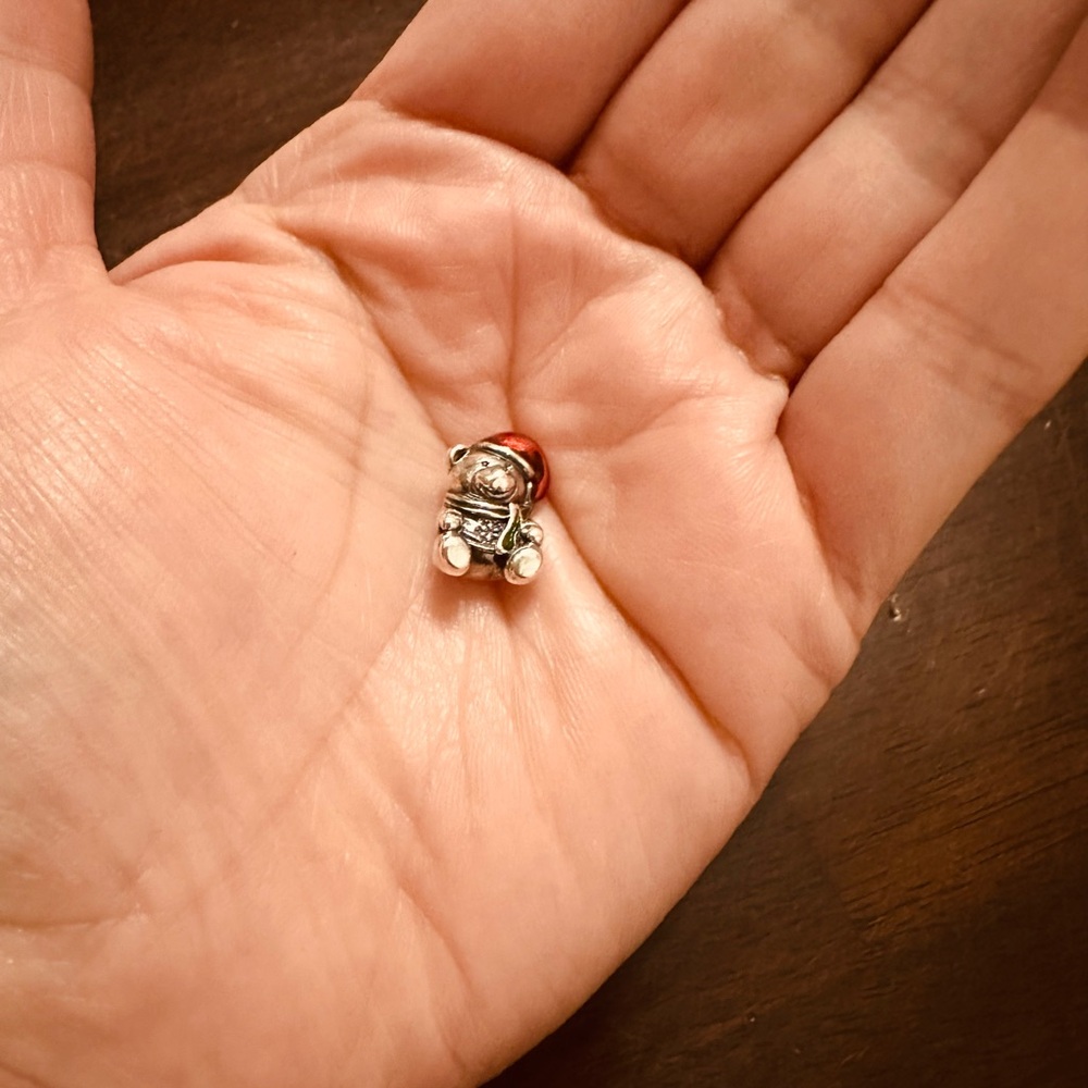 Pandora bear with Santa Claus hat charm